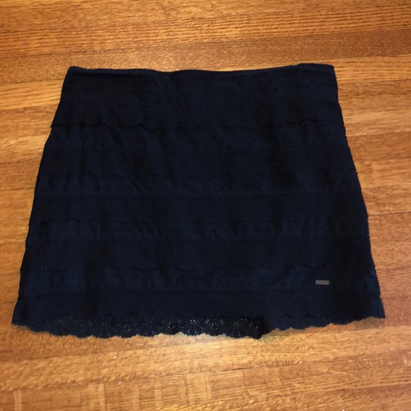 Navy mini skirt - Picture 1 of 2